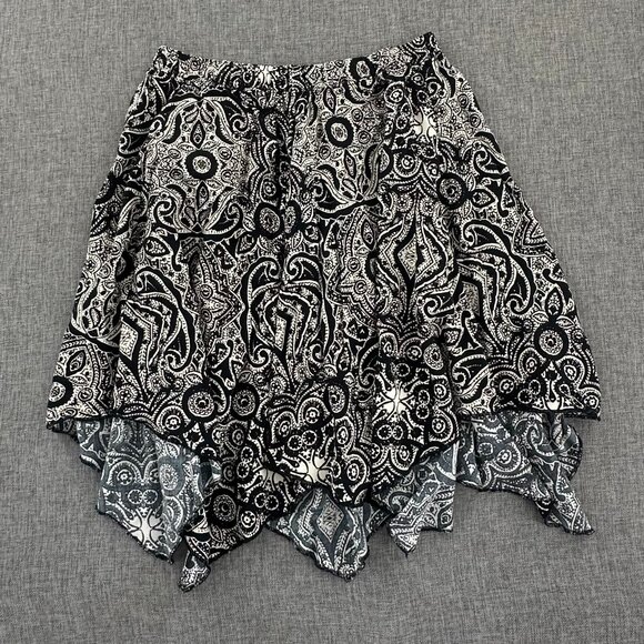 Abercrombie & Fitch Asymmetrical Skirt Black & White Medium Viscose Boho Elastic - Picture 9 of 11
